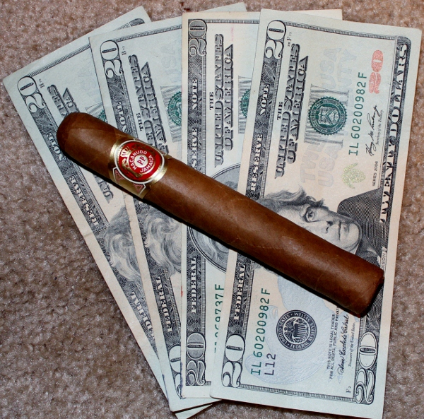 Macanudo 1988 - main.jpg